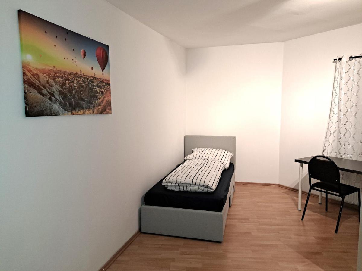 Simostay Halle  Eksteriør billede