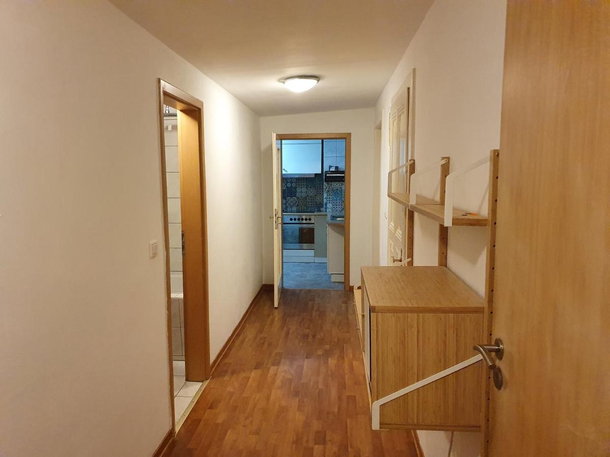 Simostay Halle  Eksteriør billede