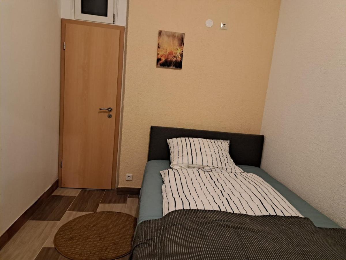 Simostay Halle  Eksteriør billede